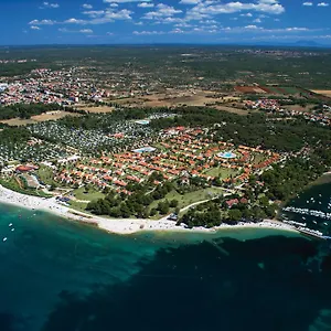 Ferienpark Happy Camp Mobile Homes In Centro Vacanze Bi Village, Fažana